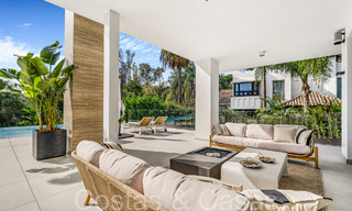 Villa modernista de lujo en venta en una exclusiva zona residencial cerrada en la Milla de Oro de Marbella 67680 