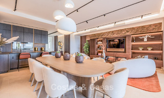 Sofisticado apartamento reformado en venta en Las Dunas Park, un exclusivo resort de playa entre Marbella y Estepona 774374 