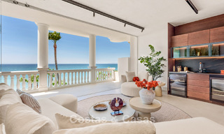 Sofisticado apartamento reformado en venta en Las Dunas Park, un exclusivo resort de playa entre Marbella y Estepona 774375 