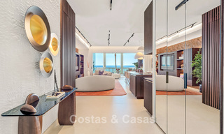 Sofisticado apartamento reformado en venta en Las Dunas Park, un exclusivo resort de playa entre Marbella y Estepona 774377 
