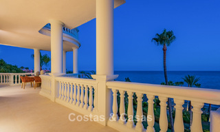 Sofisticado apartamento reformado en venta en Las Dunas Park, un exclusivo resort de playa entre Marbella y Estepona 774393 