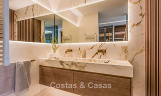 Sofisticado apartamento reformado en venta en Las Dunas Park, un exclusivo resort de playa entre Marbella y Estepona 774409 