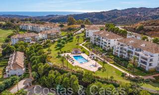 Elegante ático con preciosas vistas en venta en un exclusivo complejo de golf en Mijas, Costa del Sol 68266 