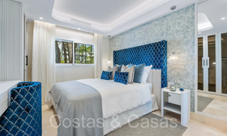 Apartamento boutique frente al mar en venta en Puente Romano, en la Milla de Oro de Marbella 68044 