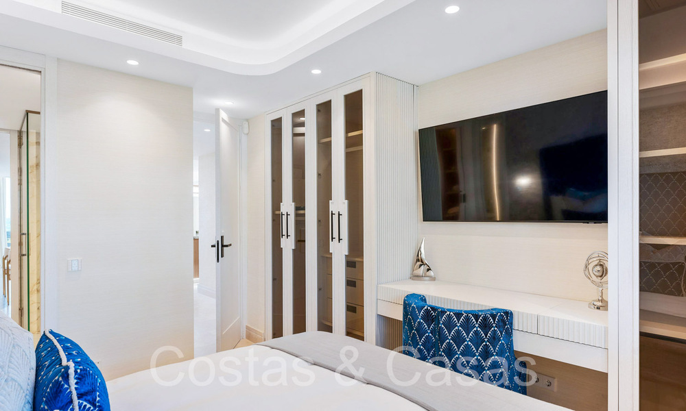 Apartamento boutique frente al mar en venta en Puente Romano, en la Milla de Oro de Marbella 68046