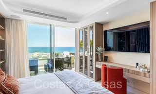 Apartamento boutique frente al mar en venta en Puente Romano, en la Milla de Oro de Marbella 68061 