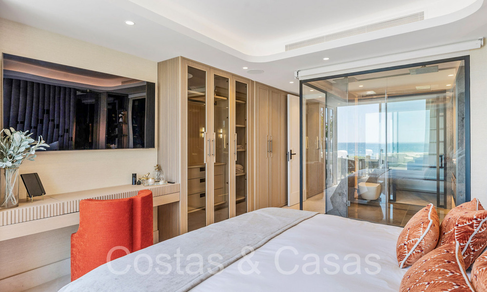 Apartamento boutique frente al mar en venta en Puente Romano, en la Milla de Oro de Marbella 68063