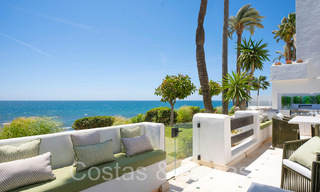 Apartamento boutique frente al mar en venta en Puente Romano, en la Milla de Oro de Marbella 68066 