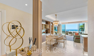 Apartamento boutique frente al mar en venta en Puente Romano, en la Milla de Oro de Marbella 68067 