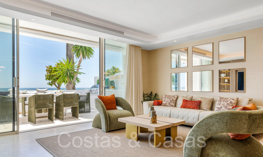 Apartamento boutique frente al mar en venta en Puente Romano, en la Milla de Oro de Marbella 68076