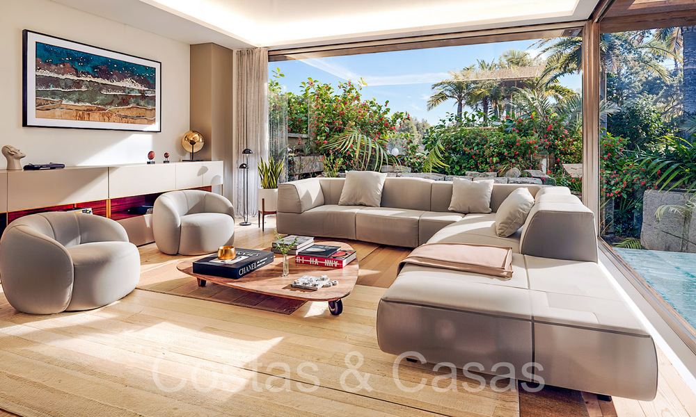 Villas modernas de nueva construcción en venta a poca distancia de una hermosa casa club de golf en la Nueva Milla de Oro, entre Marbella y Estepona 68552