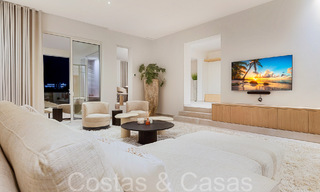 Hermosa villa renovada en estilo mediterráneo contemporáneo en venta, junto al campo de golf en Benahavis - Marbella 69132 