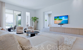 Hermosa villa renovada en estilo mediterráneo contemporáneo en venta, junto al campo de golf en Benahavis - Marbella 69189 