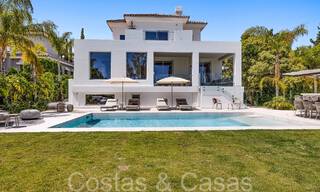 Hermosa villa renovada en estilo mediterráneo contemporáneo en venta, junto al campo de golf en Benahavis - Marbella 69224 