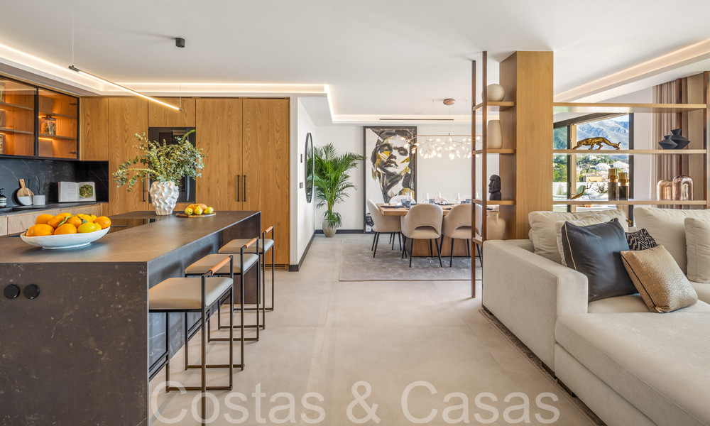 Ático dúplex de primera calidad con vistas panorámicas al mar y piscina privada en venta en Nueva Andalucía, Marbella 69475