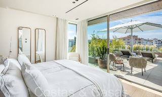 Obra maestra arquitectónica en venta, a poca distancia de Puerto Banús y la playa en Nueva Andalucía, Marbella 69423 