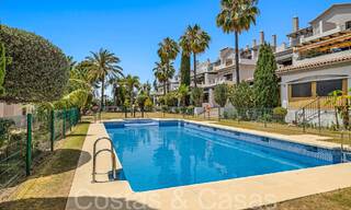 Amplia apartamento de 3 dormitorios en venta a poca distancia de la playa y del centro en San Pedro, Marbella 69539 