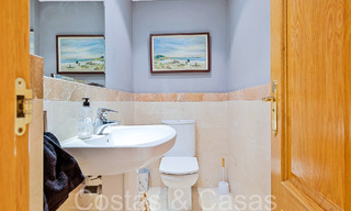 Amplia apartamento de 3 dormitorios en venta a poca distancia de la playa y del centro en San Pedro, Marbella 69553 