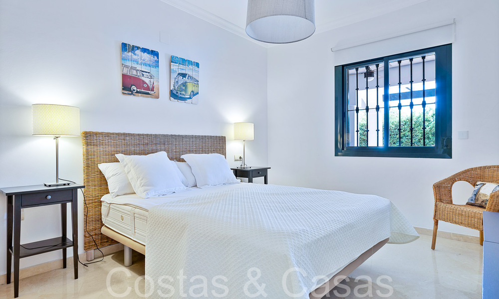 Amplia apartamento de 3 dormitorios en venta a poca distancia de la playa y del centro en San Pedro, Marbella 69556