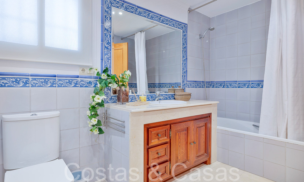 Amplia apartamento de 3 dormitorios en venta a poca distancia de la playa y del centro en San Pedro, Marbella 69564