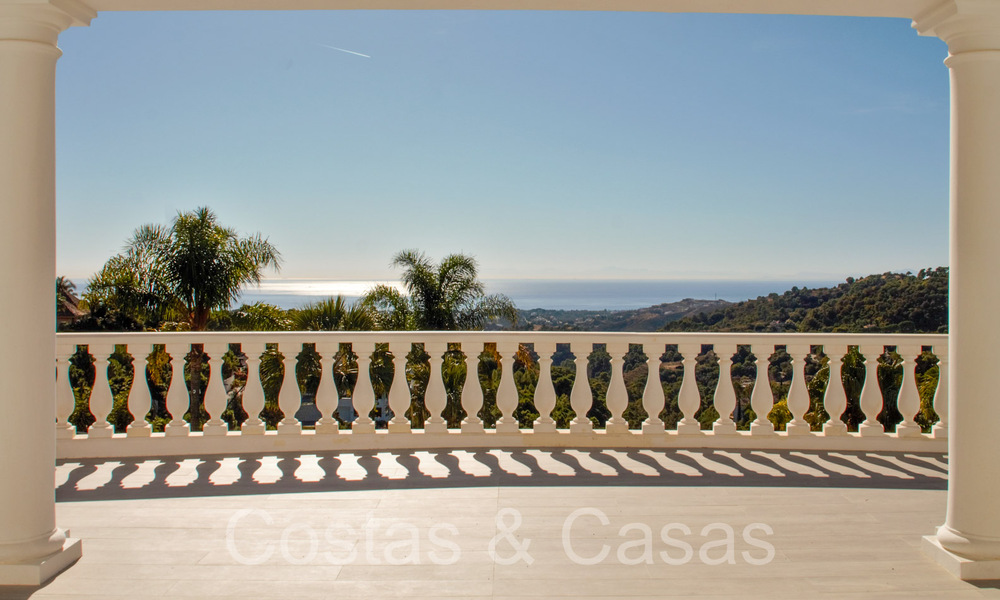 Villa clásica mediterránea con impresionantes vistas al mar en venta, en el exclusivo complejo La Zagaleta en Benahavis - Marbella 69762