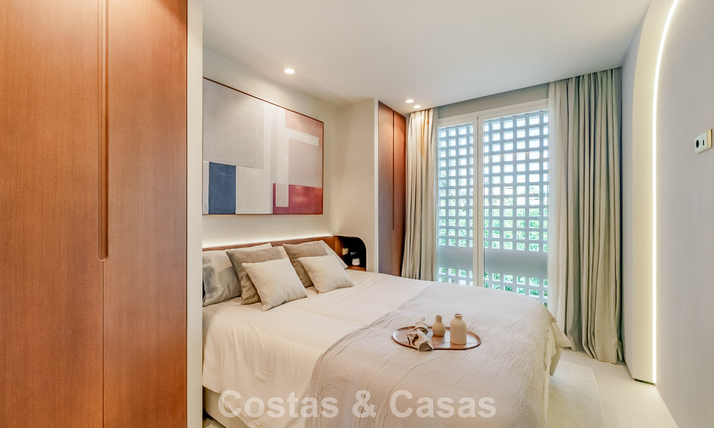 Ático de lujo en venta en un complejo de playa de alta calidad a poca distancia del centro de Estepona 774290