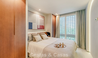 Ático de lujo en venta en un complejo de playa de alta calidad a poca distancia del centro de Estepona 774290 