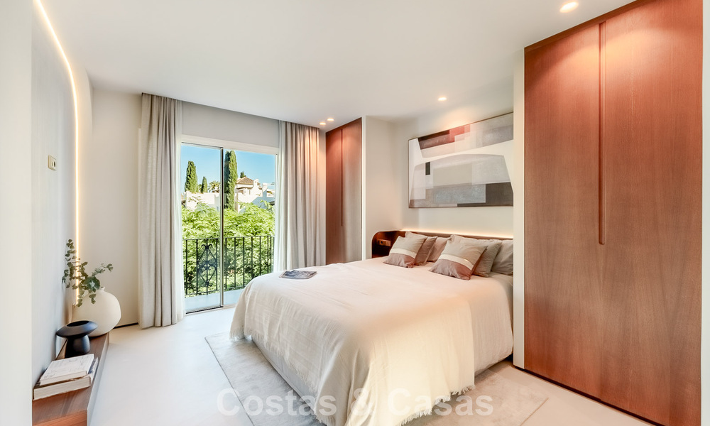 Ático de lujo en venta en un complejo de playa de alta calidad a poca distancia del centro de Estepona 774291