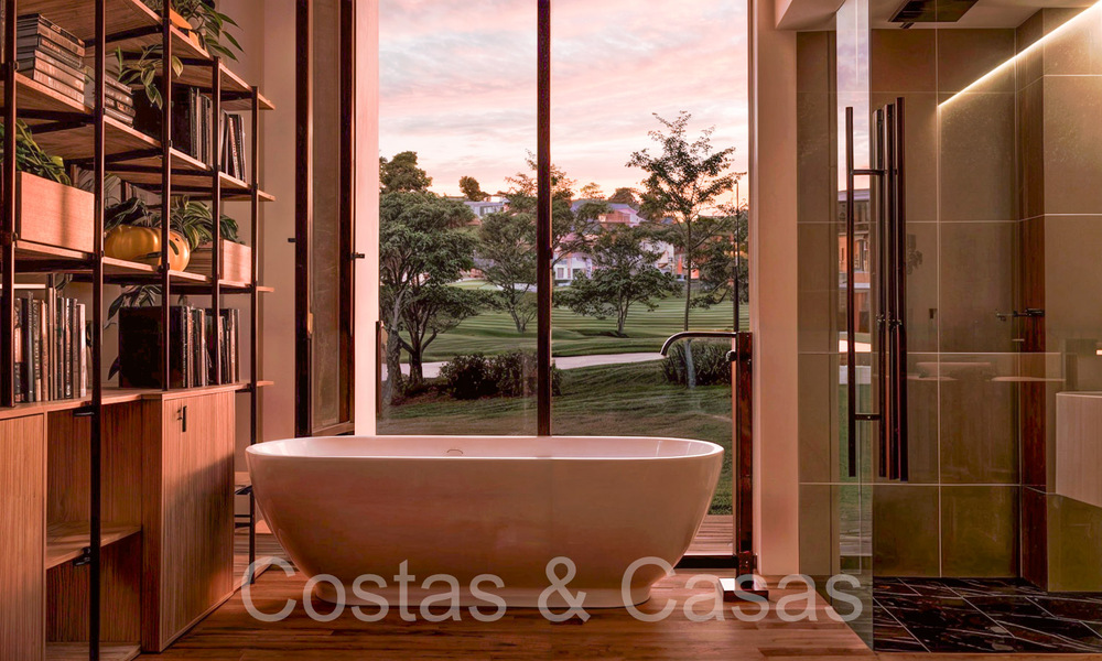 Nueva promoción de casas adosadas en venta junto al campo de golf en Estepona 70547