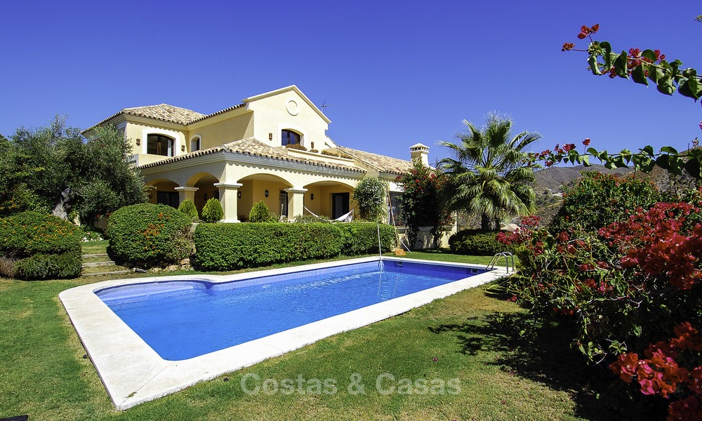 Villa de lujo a la venta en resort de golf, Marbella - Benahavis 14076