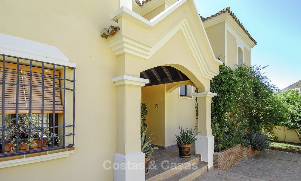 Villa de lujo a la venta en resort de golf, Marbella - Benahavis 14098