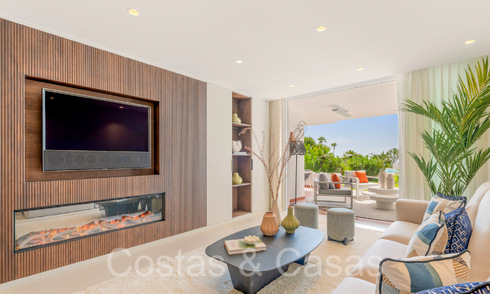 Se vende apartamento en planta baja completamente reformado, en un complejo de playa en la Nueva Milla de Oro entre Marbella y Estepona 71293