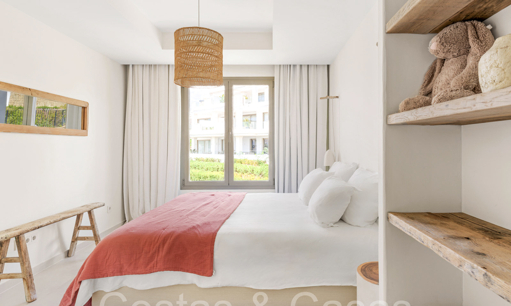 Elegante ático de lujo en venta con vistas panorámicas y sin obstáculos al Mediterráneo en Nueva Andalucía, Marbella 72183