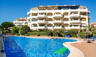 Apartamentos de lujo cerca de la playa en venta, Elviria, Marbella Este 31040 