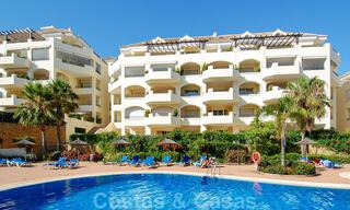 Apartamentos de lujo cerca de la playa en venta, Elviria, Marbella Este 31042 