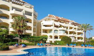 Apartamentos de lujo cerca de la playa en venta, Elviria, Marbella Este 31043 