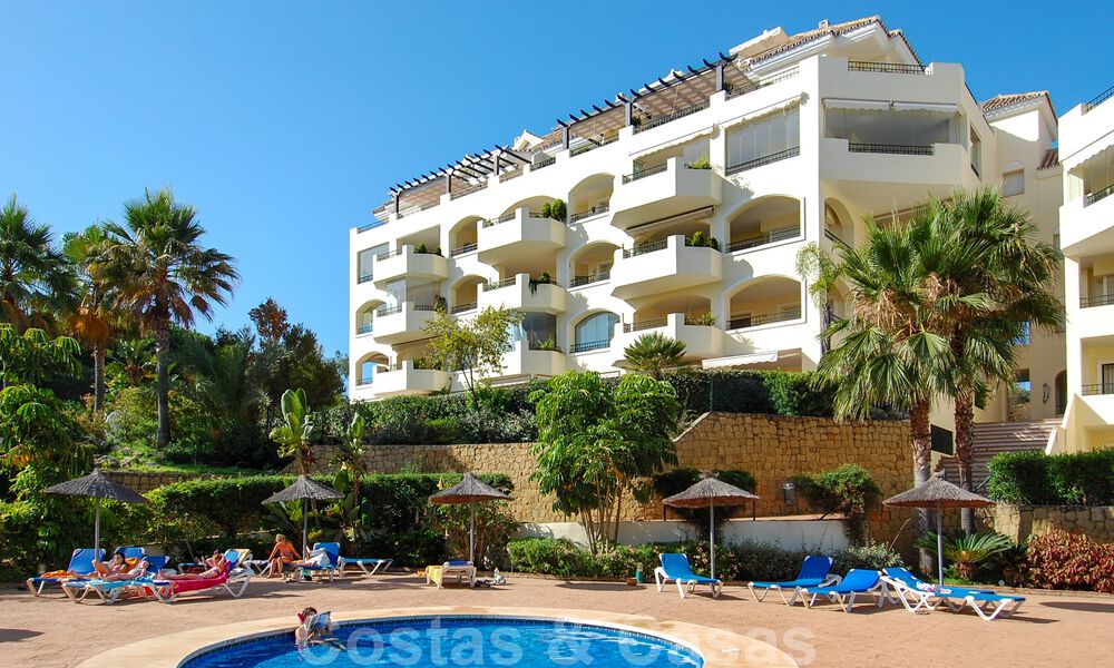 Apartamentos de lujo cerca de la playa en venta, Elviria, Marbella Este 31045