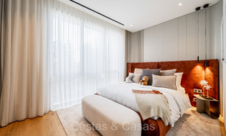 Listo para entrar a vivir, prestigioso apartamento dúplex en venta en un elegante complejo residencial estilo resort en la Milla de Oro de Marbella 73857 