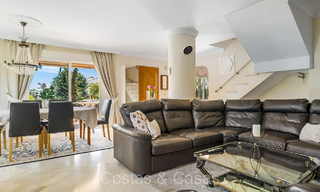 Villa española en venta a poca distancia de todo en Nueva Andalucía, Marbella 74375 