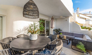 Apartamento contemporáneo reformado a poca distancia de todos los servicios y de la playa en Nueva Andalucía, Marbella 74648 