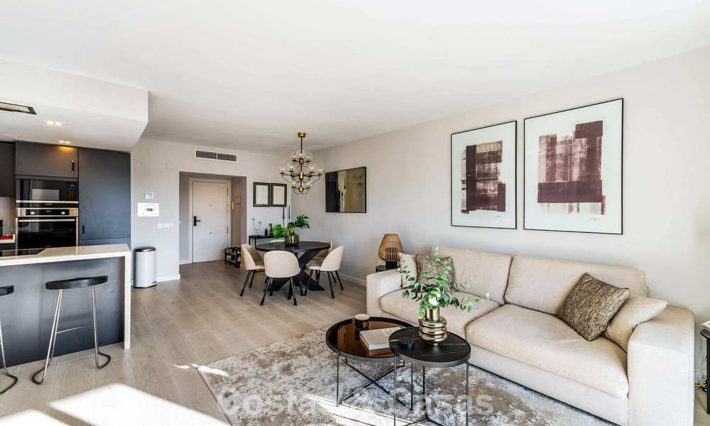 Apartamento contemporáneo reformado a poca distancia de todos los servicios y de la playa en Nueva Andalucía, Marbella 74653