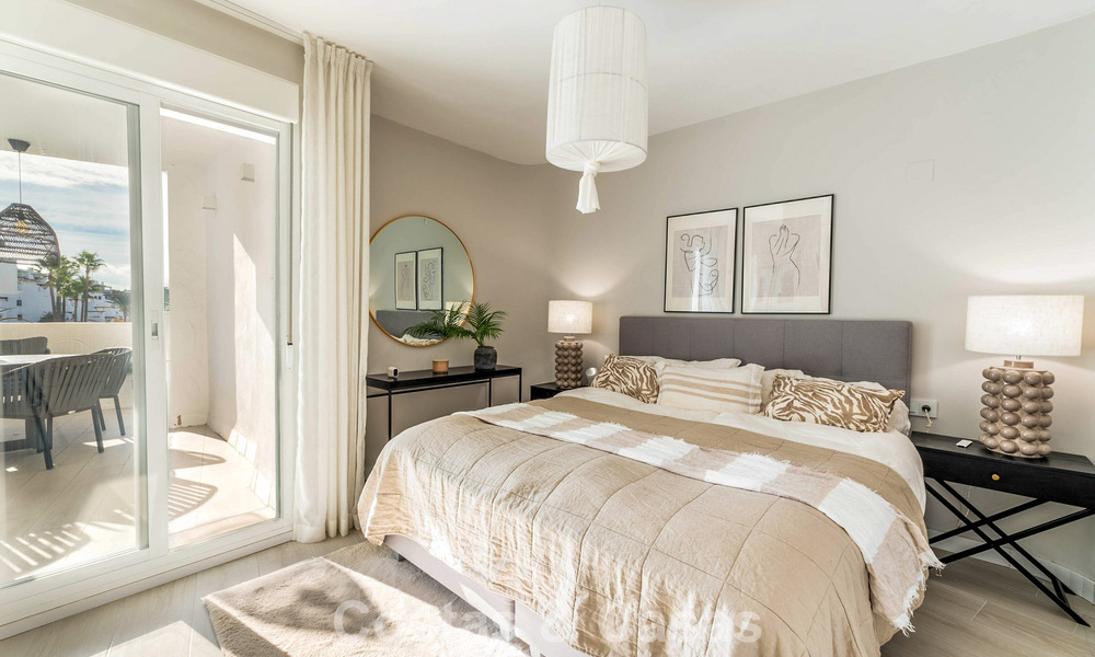 Apartamento contemporáneo reformado a poca distancia de todos los servicios y de la playa en Nueva Andalucía, Marbella 74662
