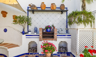 Amplia casa en venta, con amplias zonas exteriores en un complejo cerrado en Nueva Andalucía, Marbella 74698 