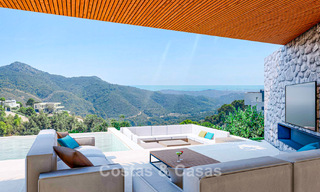 Villa de diseño de con vistas panorámicas al mar en venta en un complejo cerrado en Benahavis - Marbella 74912 