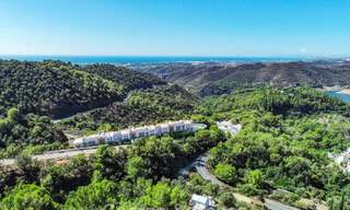 Apartamentos de lujo listos para entrar a vivir con un concepto sostenible en venta en Istán, cerca de Marbella en la Costa del Sol 773842 