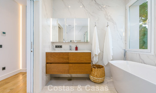 Hermosa villa de lujo con casa de invitados independiente en venta en Nueva Andalucía, Marbella 774053 