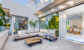 Hermosa villa de lujo con casa de invitados independiente en venta en Nueva Andalucía, Marbella 774055 