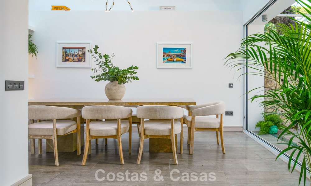 Hermosa villa de lujo con casa de invitados independiente en venta en Nueva Andalucía, Marbella 774065
