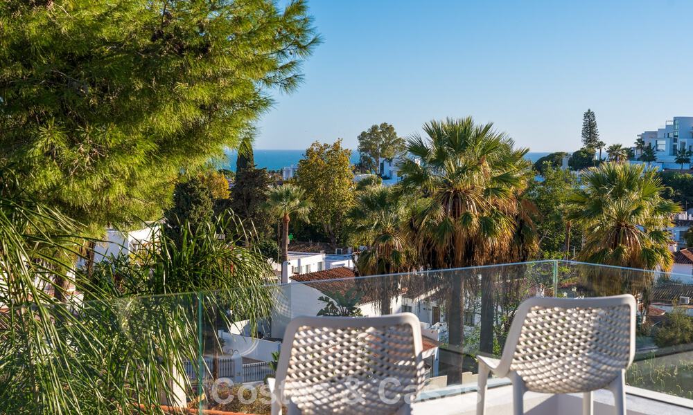 Hermosa villa de lujo con casa de invitados independiente en venta en Nueva Andalucía, Marbella 774070
