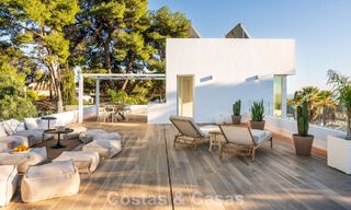 Hermosa villa de lujo con casa de invitados independiente en venta en Nueva Andalucía, Marbella 774094 